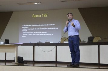 Foto - CÂMARA RECEBE DR. MAURÍCIO MEDEIROS LEMOS DIRETO DO SAMU - MARINGÁ.