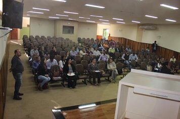 Foto - FOTOS DA REUNIÃO PROMOVIDA PELA 15º REGIONAL DE SAÚDE DE MARINGÁ