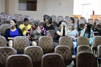 Foto - Homenagem as mães servidoras da Câmara Muncipal de Colorado