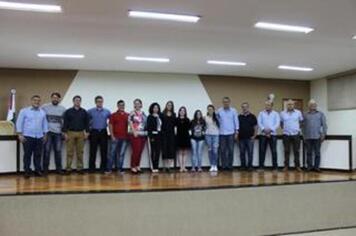 Sessão Solene de Posse da 1ª Legislatura do Parlamento Jovem da Câmara Municipal de Colorado.