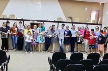 Homenagem às Mães Servidoras da Câmara Municipal de Colorado.