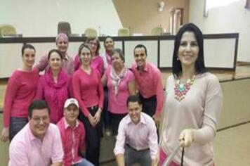 Servidores da Câmara apoiam o Outubro Rosa