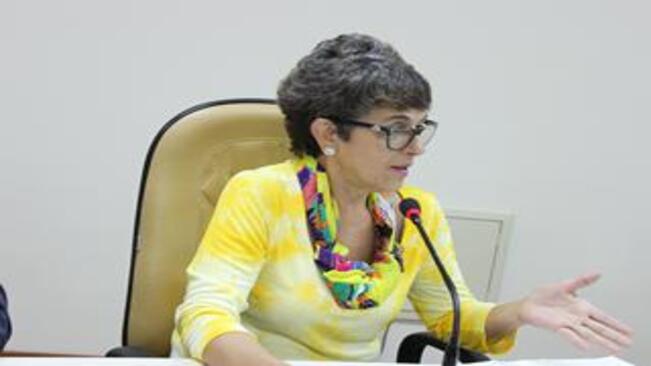 SESSÃO ESPECIAL COM A GESTORA MUNICIPAL DO CADASTRO ÚNICO E BOLSA FAMILIA